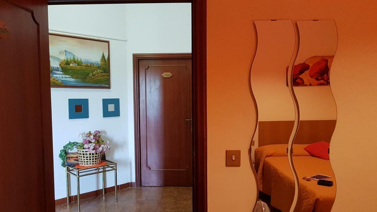 Valle Degli Etruschi B&B Grilli Exterior foto